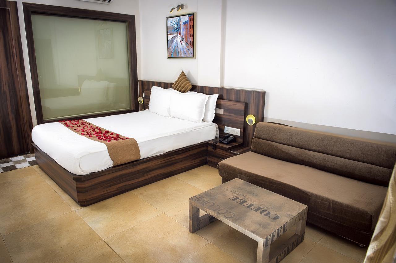 Adamo The Resort Matheran Exterior foto